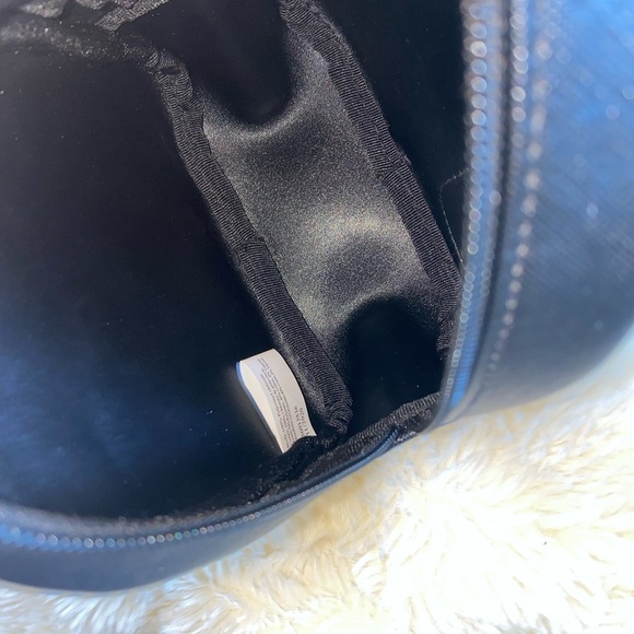 Bath & Body Works Sparkle Toucan Cosmetic Pouch - Picture 5 of 8